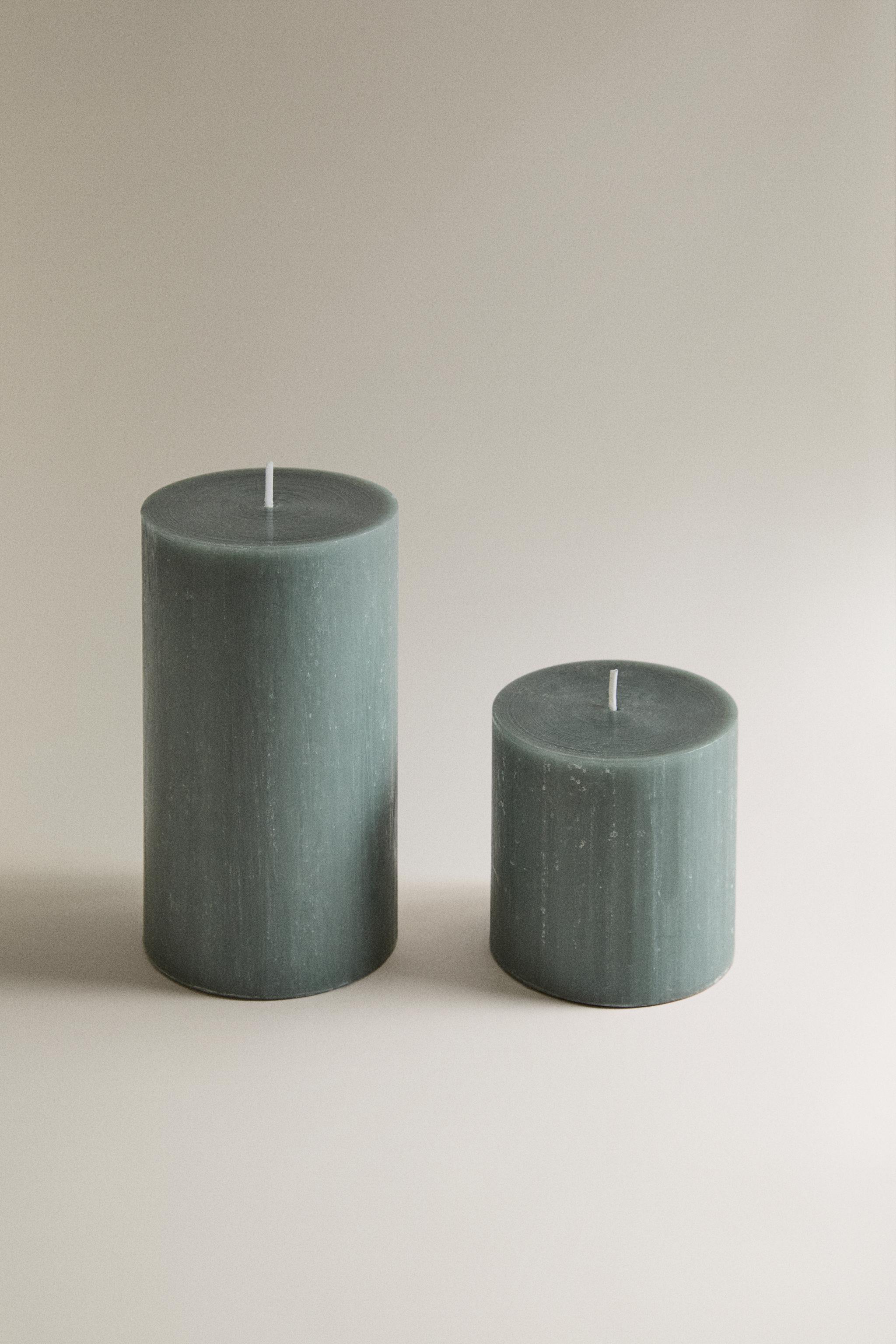 DECORATIVE CYLINDRICAL CANDLE